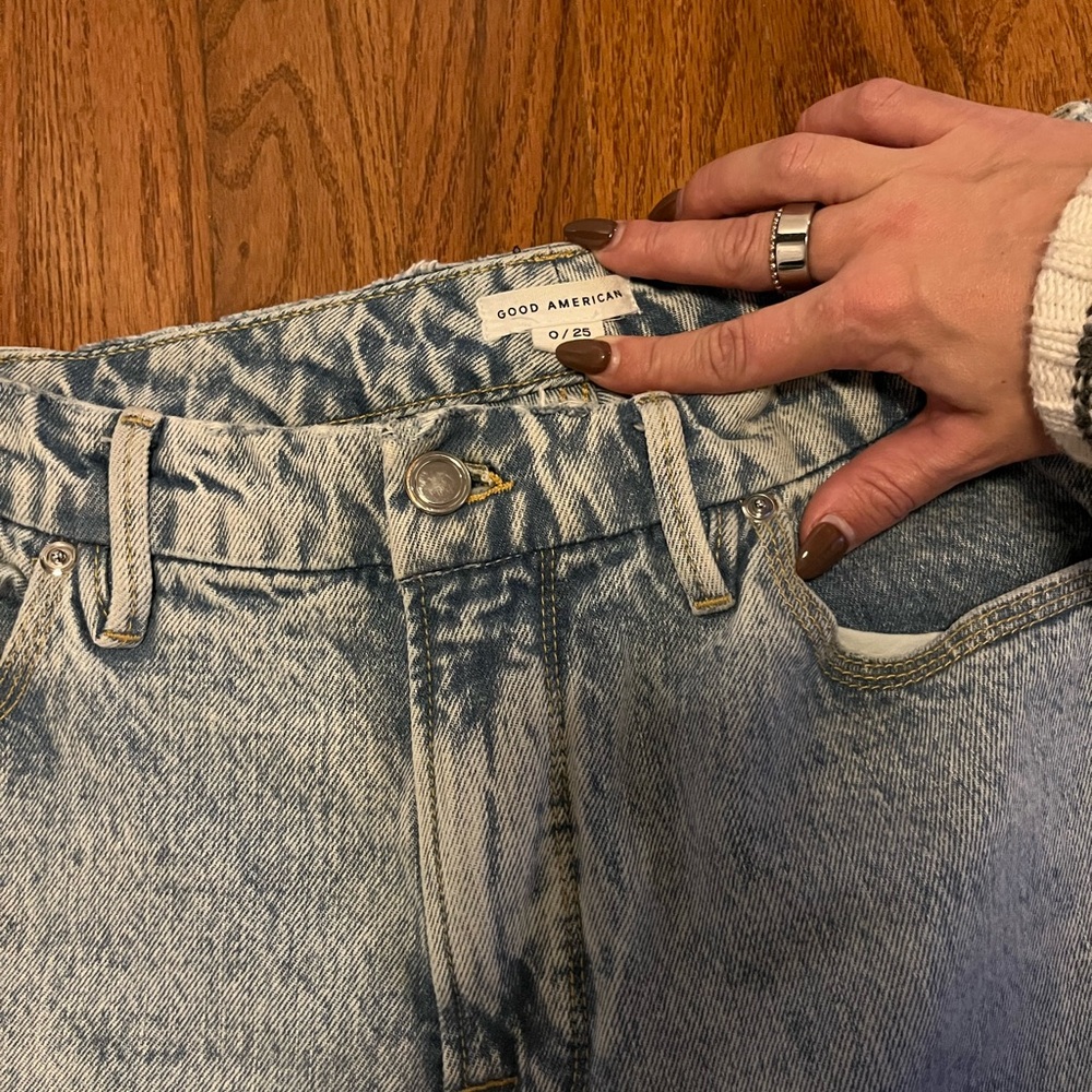 Good American Baggy Jeans